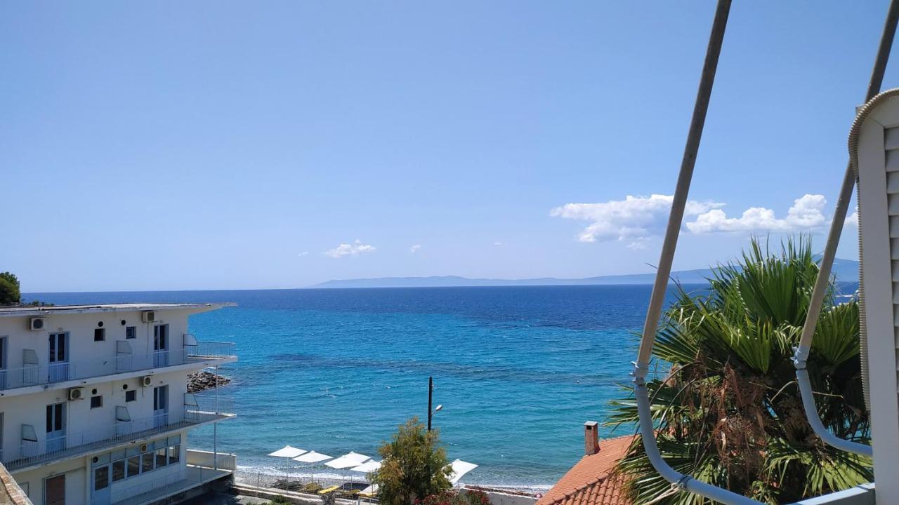 Poulea Rooms Kalamata Exterior foto